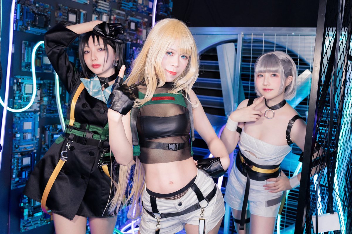 mizorec1203's tweet photo. cosplay⚠︎

IDOLY PRIDE ∥ IIIX 💎

「Bang Bang」

fran →@ginapigpig 
kana →@ccciru 
miho →mizore

photo thanks @Kwok_1101 

#アイプラ #IIIX
#fran #kana #miho https://t.co/Mcpp91tNzP