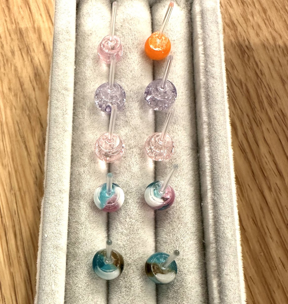 接着中…⏳🛠️✨✨

GW期間中、制作と発送のお休みをいただきます🙇‍♀️💦
お休み明けより順次ご対応致しますのでよろしくお願いします☺️💕

#ハンドメイド
#minne

minne.com/@minokyon