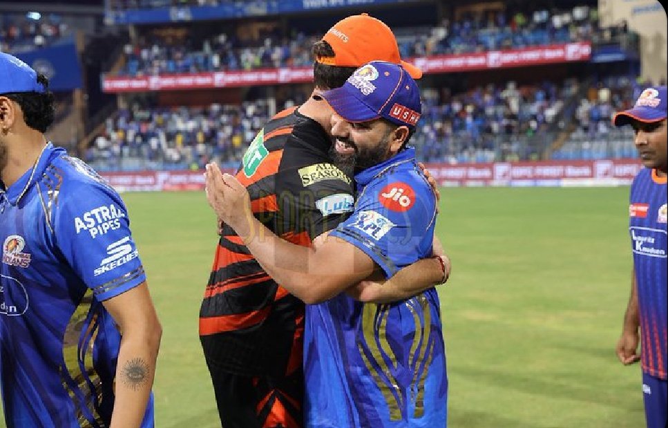 RahnumaVerma's tweet photo. Guess whom is Rohit Sharma hugging?
#cricketfan #IPL2025 #MCA #MumbaiIndians https://t.co/VmLsU2Gitw