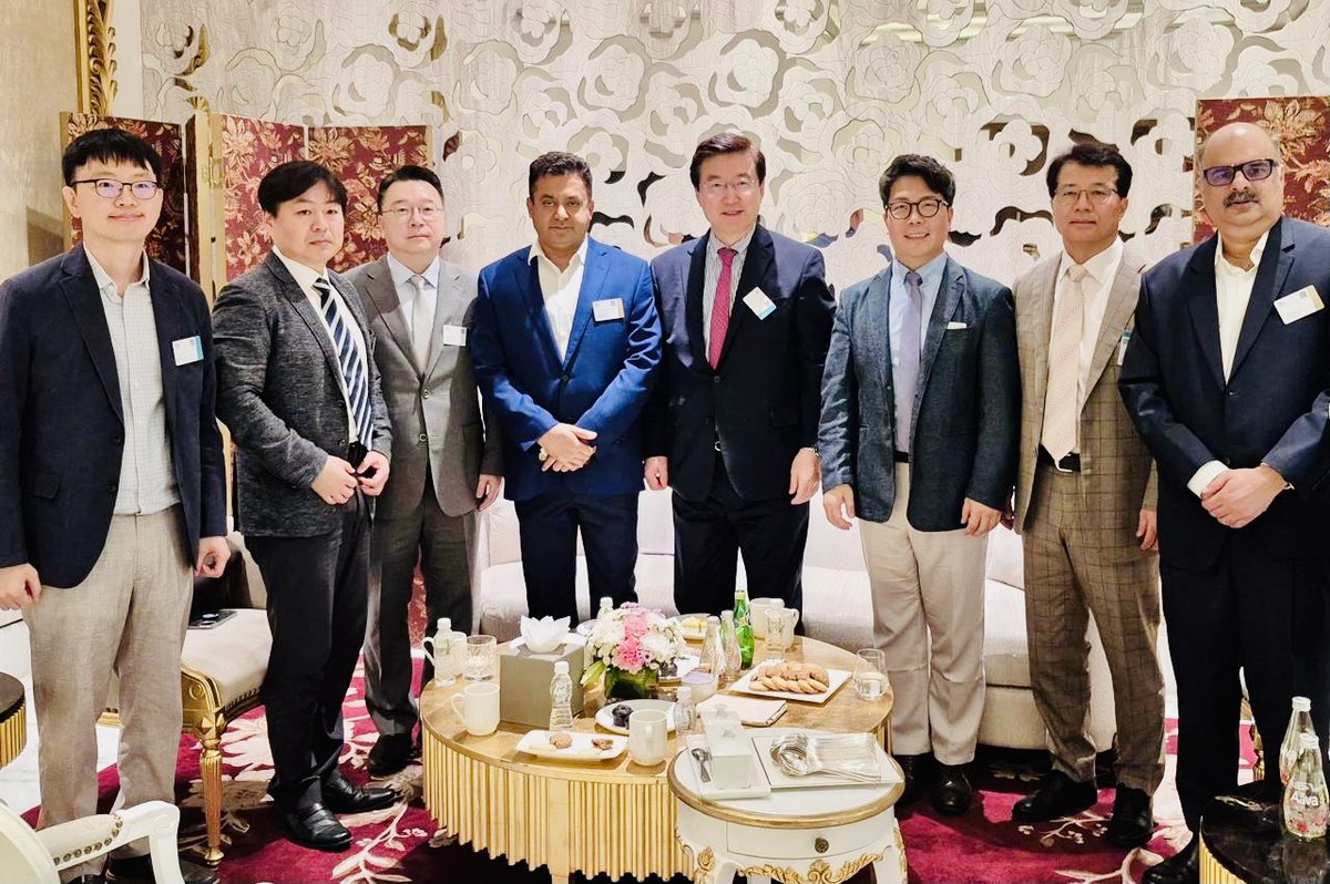 DrSanMukherjee's tweet photo. *India-Korea Smart City Partnership: MMRDA Strengthens Ties with Korean Delegation to Accelerate Mumbai 3.0 Vision*

*Korean Delegation Meets MMRDA Leadership to Strengthen Cooperation on Smart Cities and Infrastructure Development*

April 18th, 2025:
In a significant step toward transforming Mumbai into a globally benchmarked smart metropolis, the Mumbai Metropolitan Region Development Authority (MMRDA) hosted a high-level delegation from the Republic of Korea, comprising government officials, business leaders, urban planners, and academic experts. The strategic dialogue was led by Dr. Sanjay Mukherjee, IAS, Metropolitan Commissioner, MMRDA, and took place on the sidelines of the India Global Forum 2025 at the Jio World Centre.
The interaction focused on enhancing cooperation in smart city development, infrastructure modernization, mobility solutions, and investment facilitation — all integral to the Mumbai 3.0 vision of building a future-ready, innovation-driven urban ecosystem.
The Korean delegation included:
•Sang-ho Lee, Director, Incheon Free Economic Zone Authority (IFEZ)
•Byeong-il Woo, Director, KOTRA Mumbai (Korea Trade-Investment Promotion Agency)
•James Jung-Beck Kim, Policy Special Advisor, IFEZ
•Dr. Young-sup Joo, Distinguished Professor, Seoul National University and Former Minister of SMEs and Startups, Republic of Korea
•Jaewon Peter Chun, Chairman & President, World Smart Cities Forum (WSCF)
•Grant Guk-hwan Cho, Vice Chairman, Kanavi Mobility & Former Executive Director, Samsung Electronics

The delegation’s visit builds on last year’s Memorandum of Understanding (MoU) signed between MMRDA and the World Smart Cities Forum (WSCF) at the World Economic Forum in Davos, under which Mumbai was inducted into the prestigious Global Twin Cities Platform.
Key Focus Areas of Cooperation:
•Replication of Global Best Practices: Drawing insights from IFEZ, which has transformed Incheon into a $100 billion economy through tech-enabled, integrated urban development.
•Attracting Foreign Direct Investment: Tapping into IFEZ’s investor networks and KOTRA’s promotion channels to attract capital for logistics, transit hubs, and innovation zones.
•Smart City Infrastructure: Leveraging Korean models for data governance, AI-based urban management, green mobility, fintech zones, and smart housing clusters.
•Urban Innovation Exchange: Through WSCF’s Twin Cities framework, MMRDA will collaborate on pilot projects, capacity building, and sustainability benchmarking.
The discussions also covered upcoming mega-projects including smart transit-oriented development (TOD) zones, mixed-use townships, and tech parks envisioned under Mumbai 3.0. Areas like industrial clusters, logistics parks, data centers, fintech incubation hubs, and affordable housing were identified as high-impact investment zones.

*Mumbai is poised for its next transformation as a global urban hub — Mumbai 3.0. The collaboration with IFEZ, KOTRA, and WSCF offers us access to world-class expertise in smart governance, high-tech infrastructure, and global investment ecosystems. This partnership will help catalyse inclusive growth, create high-value jobs, and elevate the Mumbai Metropolitan Region's competitiveness on the global stage*– Said Dr. Sanjay Mukherjee, IAS, Metropolitan Commissioner, MMRDA.

About IFEZ:
The Incheon Free Economic Zone (IFEZ) is South Korea’s flagship economic zone, comprising Songdo, Yeongjong, and Cheongna districts, aimed at attracting foreign investment and becoming a global business hub in Northeast Asia.
About WSCF:
The World Smart Cities Forum (WSCF) is a global non-profit headquartered in London, fostering people-centric, technology-driven, and inclusive urban development across the world.
With growing momentum in Indo-Korean cooperation and shared visions for sustainable development, this collaboration marks a landmark step toward shaping Mumbai’s future as a world-class smart city.