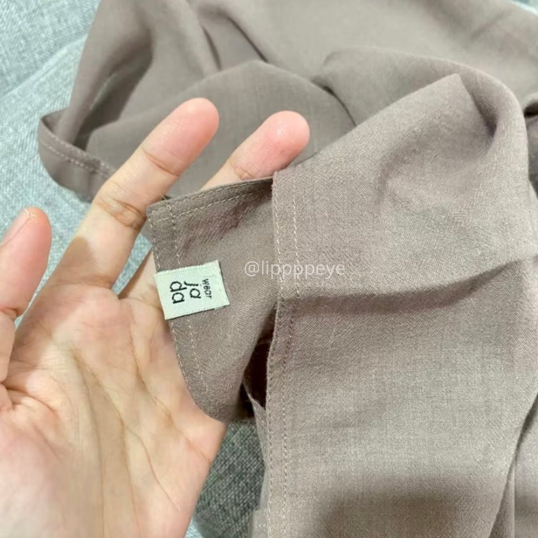 I WISH... I KNEW... EARLIER 

nemu PASHMINA TEGAK yang nyaman banget for daily use🤌🏻✨

jahitannya rapih banget😙