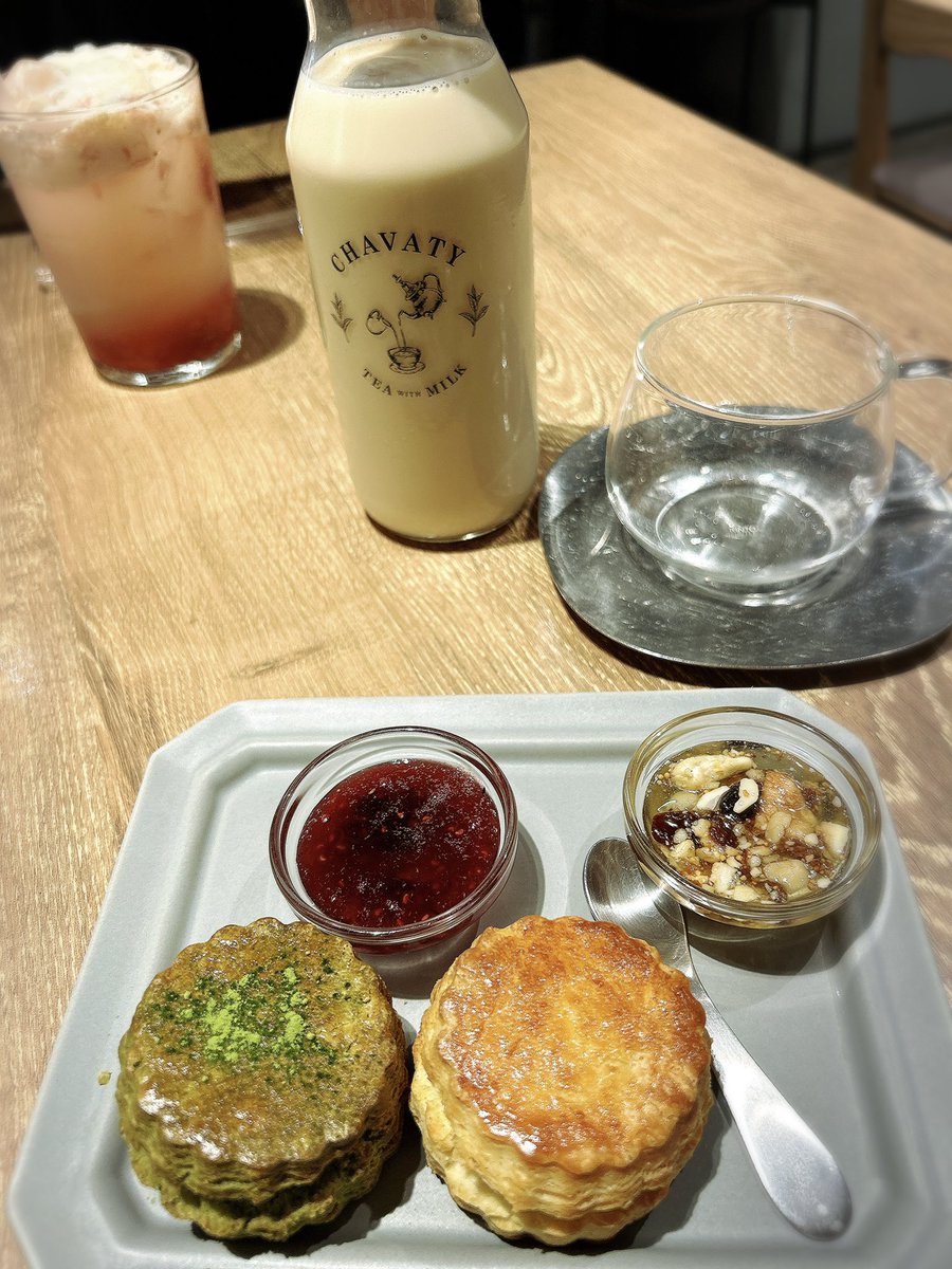 maimaixbear's tweet photo. 表参道行ってきた！
クレープパリパリで美味しかった😋 https://t.co/z954nO2Zwm