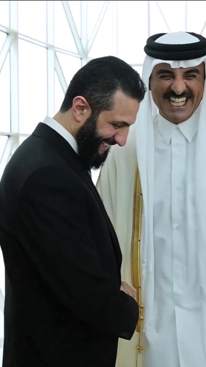 أجمل ضحكه  في العالم 
لعام 2025
دامت أفراحكم عامره