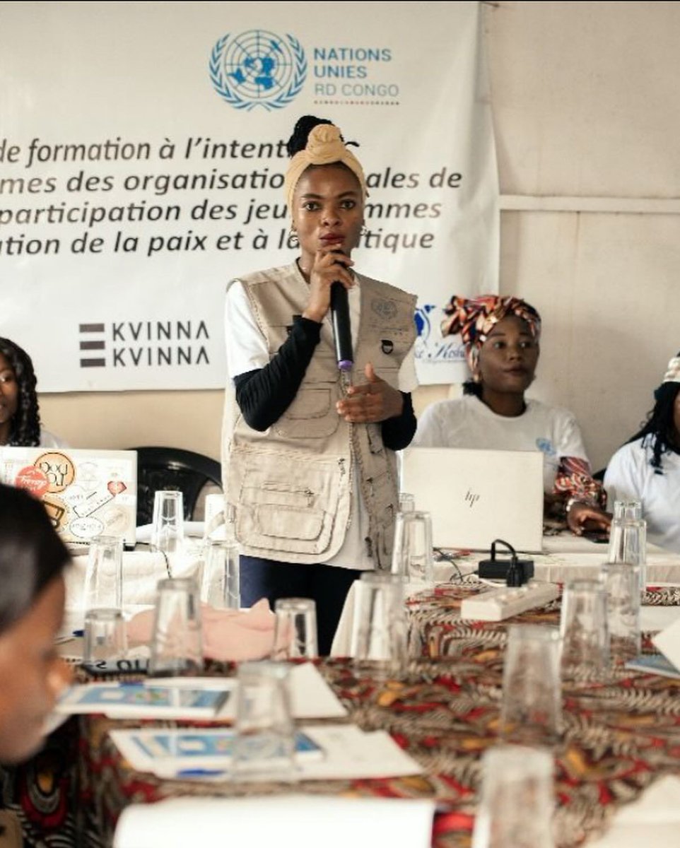 Partner <a href="/mwanamke_kesho/">MwaK RDC</a> organised a workshop on transformational leadership, conflict management &amp; mentorship for young women, with a specific focus on South Kivu.🙌Despite the situation in the #DRCongo , our partners persist in their support efforts to women &amp; local communities.