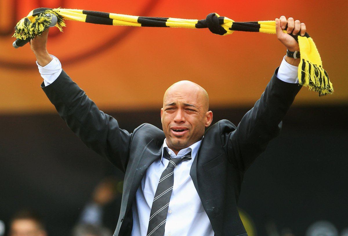 UEFAcom_de's tweet image. 4⃣7⃣ - Happy Birthday, @BVB Legende Dede 🎂🎊🥳🎁🇧🇷