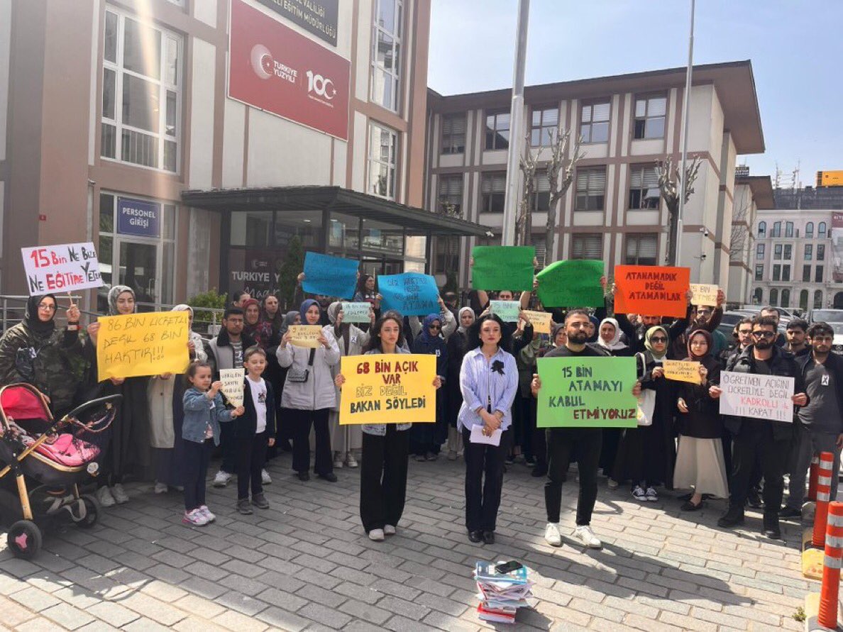 Ücretliyi gönder atamayı ver

<a href="/Yusuf__Tekin/">Yusuf Tekin</a> 
<a href="/RTErdogan/">Recep Tayyip Erdoğan</a> 
<a href="/memetsimsek/">Mehmet Simsek</a> 

 #Ya2024eEkAtamaYaistifa