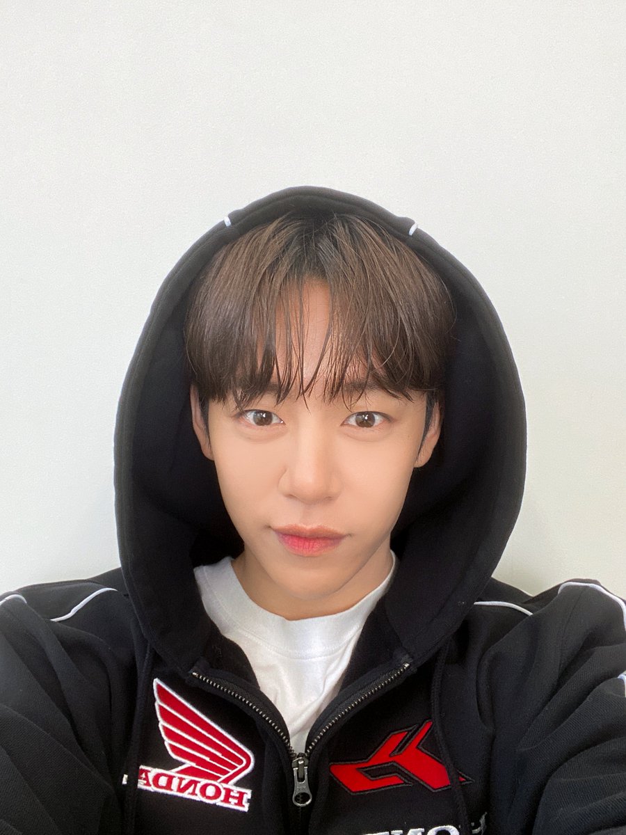 official_JDH93's tweet photo. 2025년 버전 제 MBTI... 약간 예상했죠? ㅋㅋㅋ
#데이비 #DABY https://t.co/oDoGzE8YTl