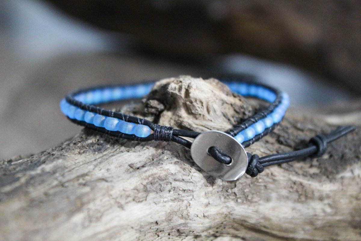 CraftyMNMom's tweet photo. NEW to JLZ Creations on #Etsy! Details here --> https://t.co/FQsgimZwCq Don't miss our #Sale! #FridayVibes #Friday #FridayFeeling #FridayMotivation #TGIF #deal #blue https://t.co/vc6OQ2YyRB