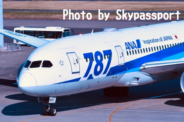 【速報】
ANA/CA既卒募集が出ました〜✨
240名程度の大量採用です(^^)/

締切まで余裕があるので、
しっかり準備していきましょう〜！
sky-passport.jp/news/?p=1#1512…