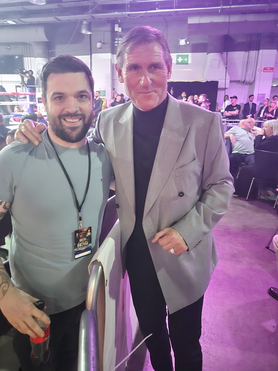 Great to meet <a href="/Sjopinion10/">Simon Jordan</a> at Stanford Bridge, I listen to the show on talksport