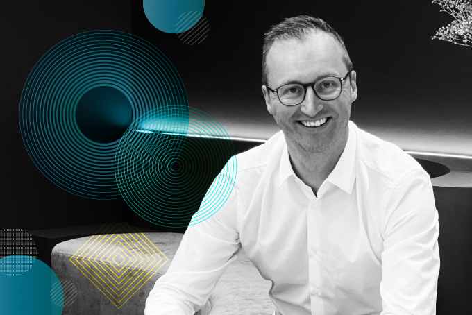 tAnaSci's tweet image. 🔬 What’s next for analytical science?

In this interview, Koen Sandra reflects on the evolution of separation science, the rise of automation, and why mentorship is key to future progress.

📖 Read more: ow.ly/RGmn50Vllhl

#AnalyticalScience #SeparationScience #LabTech