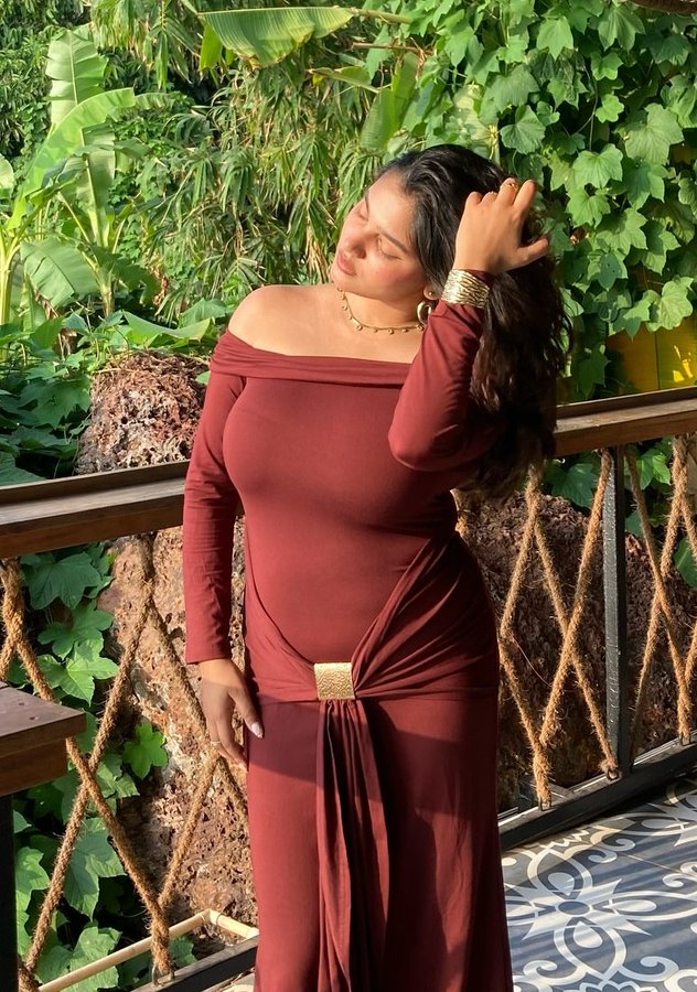 Goz7AKPXoAAybbs?format=jpg&name=900x900