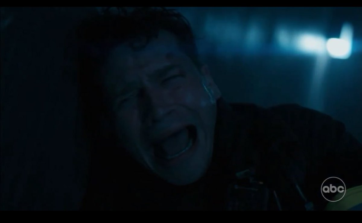 bedchembuckley's tweet photo. that’s not a man losing his captain.
that’s a boy losing his father. https://t.co/rnb2EONT2t
