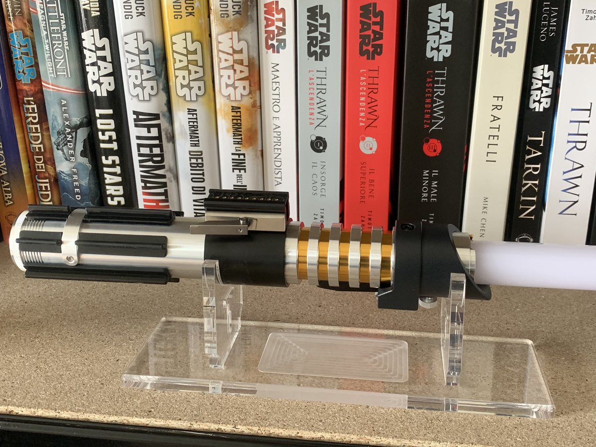 SWLibriComics's tweet photo. Elzar’s lightsaber is in the house! https://t.co/dRXbylWQB6