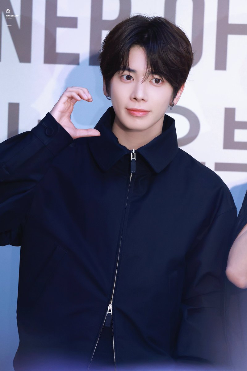 250418

#TXT     
#태현 #TAEHYUN