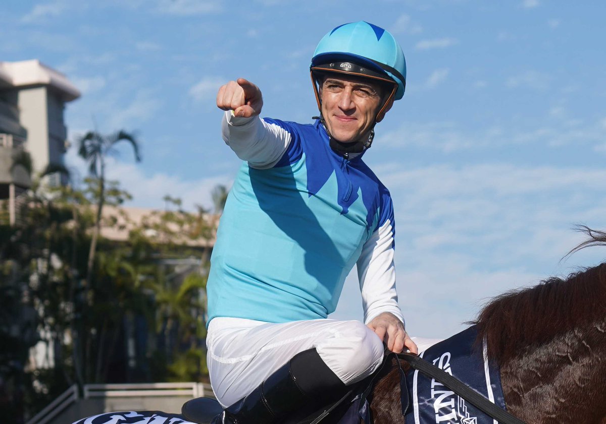Racing To Win: Christophe Soumillon joins the show to talk about French challenger Goliath ahead of next week’s FWD QEII Cup, plus there’s a preview of Sunday’s programme at Sha Tin. #FWDChampionsDay #HKracing 

📺 tinyurl.com/mw2zuuba