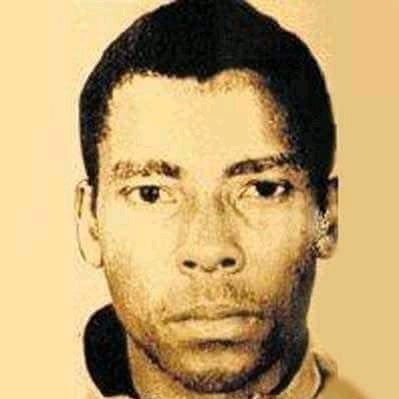 PetersWonderboy's tweet photo. PAC's Bhekaphantsi Vulindlela hanged aged 18 in 1964. ANC' Andrew Zondo hanged 19 in September 1986. https://t.co/r0XT8ZJSHk