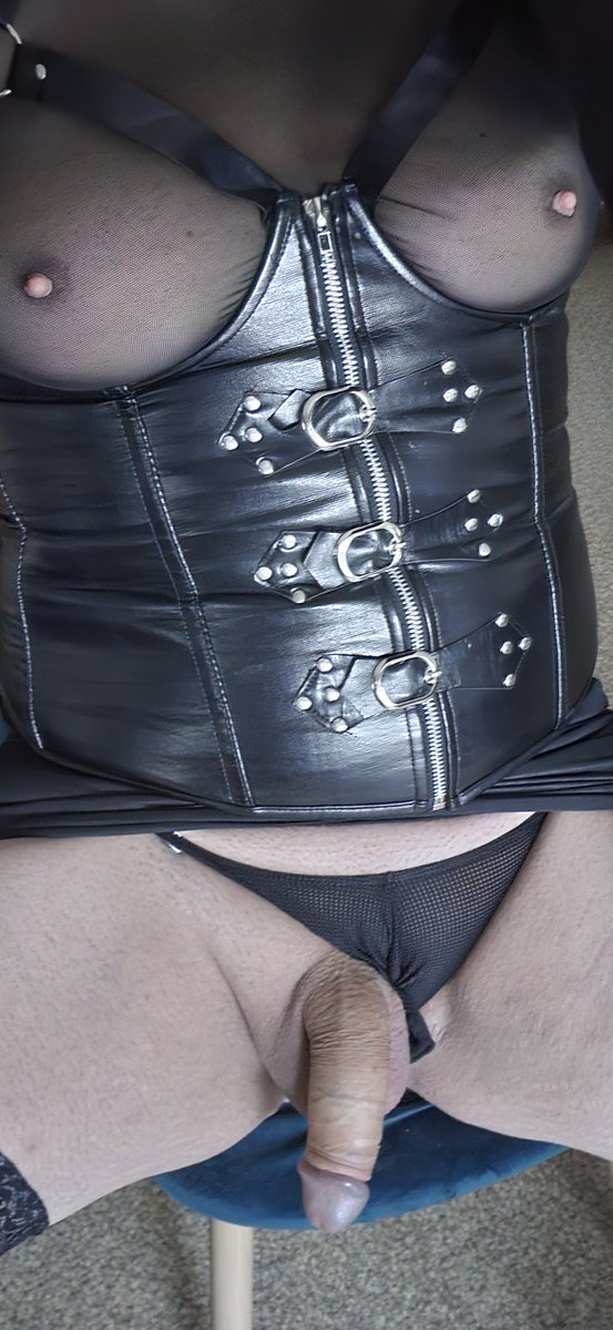 Fiona83 Fiona83 (@fiona83210) on Twitter photo 