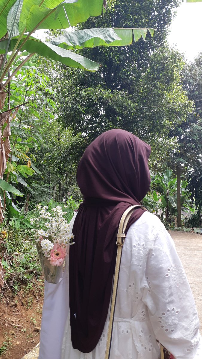 NRamdani7's tweet photo. 🌼 https://t.co/M3QHwOFmgd