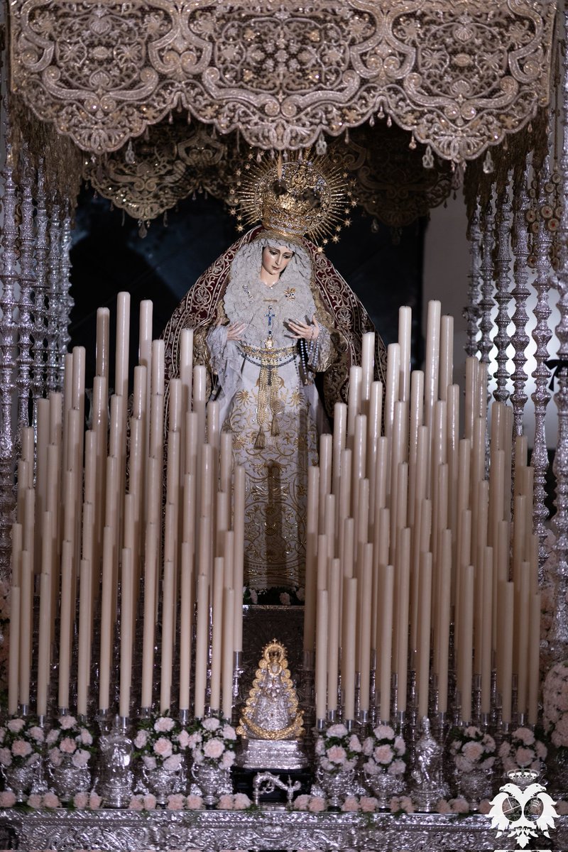 HdadCachorro's tweet photo. ⚫ El palio de Nuestra Madre y Señora del Patrocinio, dispuesto para la Estación de Penitencia de este Viernes Santo.

#ViernesSantoEnElCachorro
#Cachorro25 https://t.co/6FLzwJ9sdr