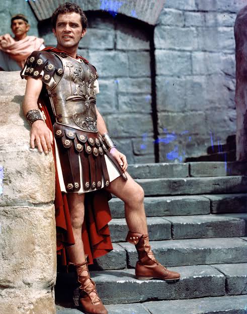 BmwF95Iann's tweet photo. The Robe 1953 is a spiritual biblical epic, with masterclass performances from Richard Burton and Jay Robinson as Caligula.

Its on @BBCtwo 18th April @ 10.50 hrs this Good Friday 🙏
#EasterWeekend #film #TheRobe #GoodFriday2025 #bible #jesus #BBCBreakfast #r4today #GMB https://t.co/WPbDljetea