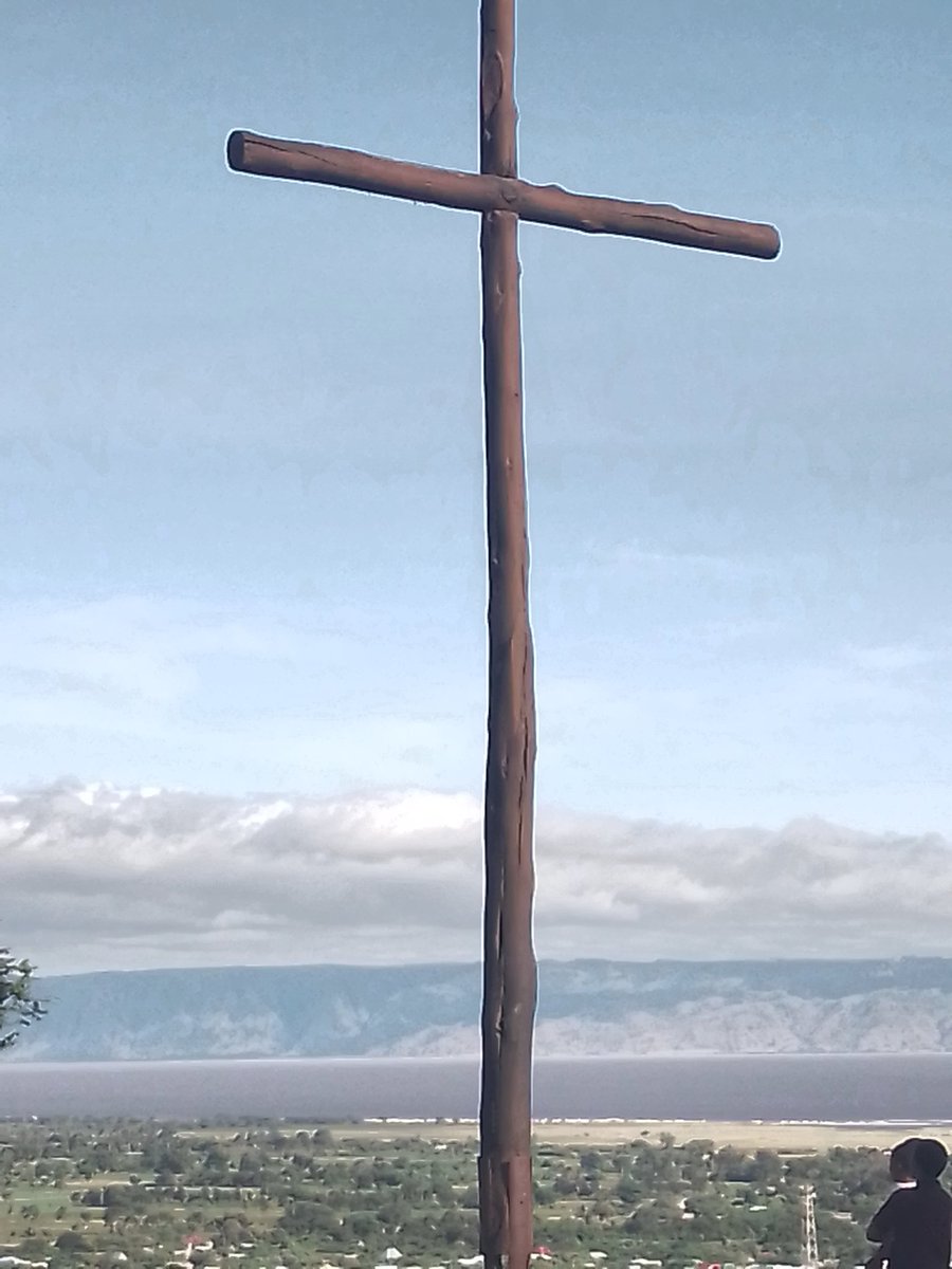 Via crucis, via doloroso 
Nawatakia maandalizi Mema ya Pasaka