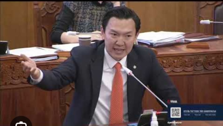 Энэ нөхөр бусдынхаа араас хутга шааж бгаан бна!! 
Хэрвээ бүтэлгүйтвэл УТийнх нь карьер бүр мөсөн дуусна!!!