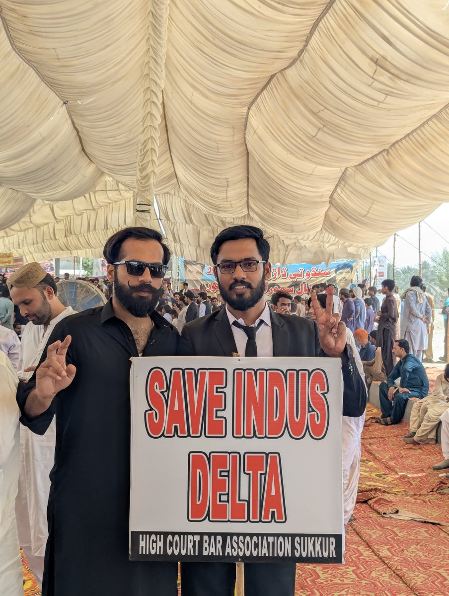 OfficialSachal's tweet image. Save Indus Delta 
Save Majestic Indus River 💧🌀 
#NoMoreCanalsOnIndus #officialsachal #SaveINDUSDELTA #lawyersofPakistan #SindhRejectCorporateFarming