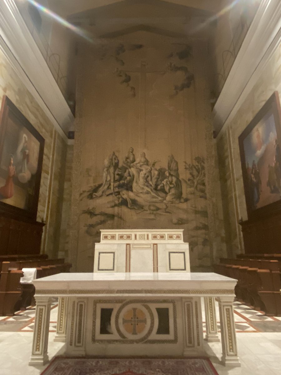 Lino_Scaccia's tweet photo. Buon Venerdì Santo.. 🙏🙏
#VenerdiSanto #teloquaresimale #FilippoRandazzo #Altare https://t.co/sVYjDRIkgo