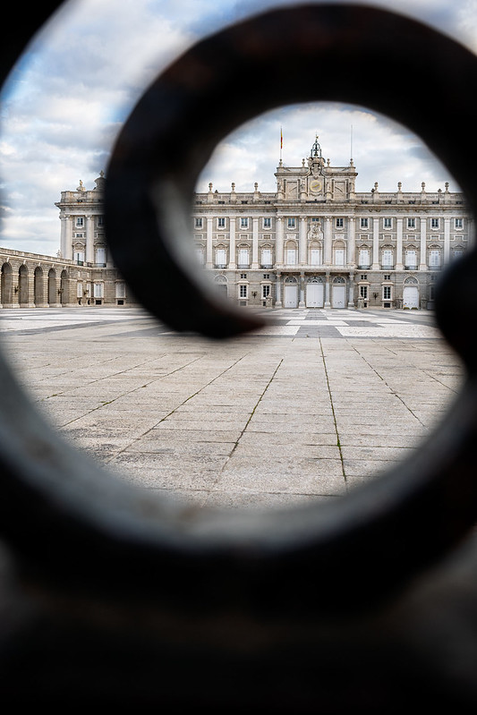 sonycamforo's tweet photo. El compañero del foro fontanes comparte esta imagen del Palacio Real en Madrid. Comparte tus fotos en nuestro foro. 
https://t.co/ZcoI0rwwmB

#sonycam #sonycamforo #sonycamers #forosonycam #comunidadfotografica #retofotografico https://t.co/o9fYdfFQmY