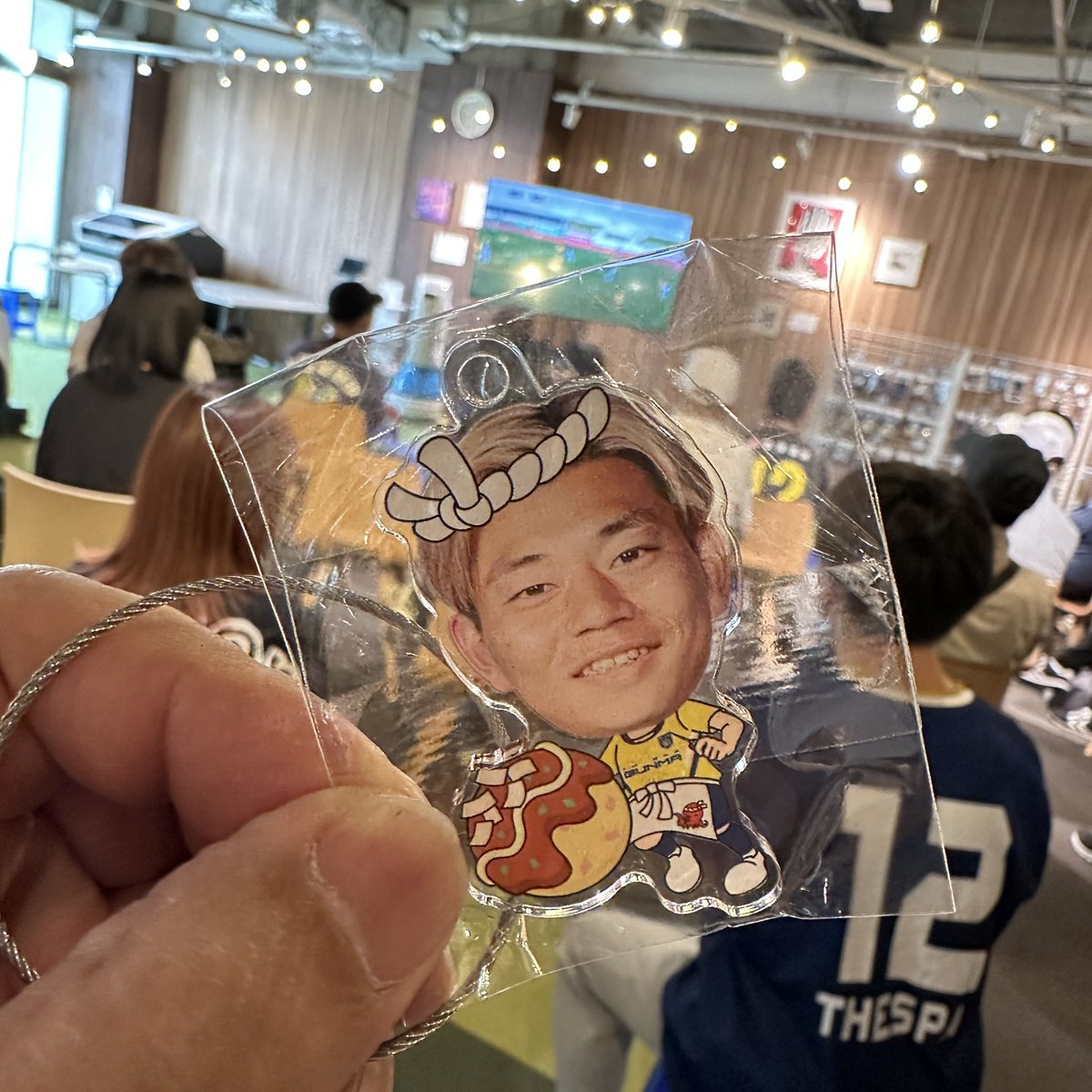 TwoPumps's tweet photo. 推しが出ました⚽️
#atsuki0506yama #OfficialThespa #ザスパガチャ #TEAMROBO https://t.co/1ZszW3lMl5