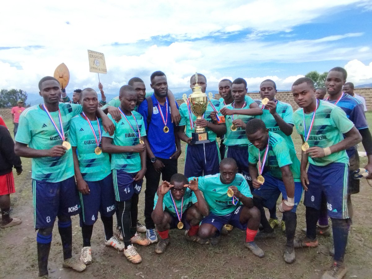 A TREESTORY🌲🌲🌍(COMMUNITY AT UNITY)🇧🇪🇧🇪🇧🇪 tweet media