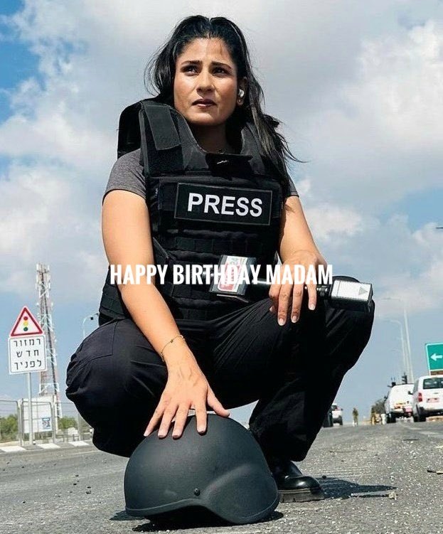 mSachinKSP's tweet photo. निर्भीक निडर और राष्ट्रवादी पत्रकार @RubikaLiyaquat जी आप को जन्मदिन की बहुत बहुत  शुभकामनायें🎂 💐

आपके विरोधी भी आपकी पत्रकारिता के कायल है?

आप सुखी रहें स्वस्थ रहें और अपने परिवार और देश का नाम रोशन करें मैं प्रभू श्री राम से ऐसी कामना करता हूँ 🙏 https://t.co/Ey6YWAavim