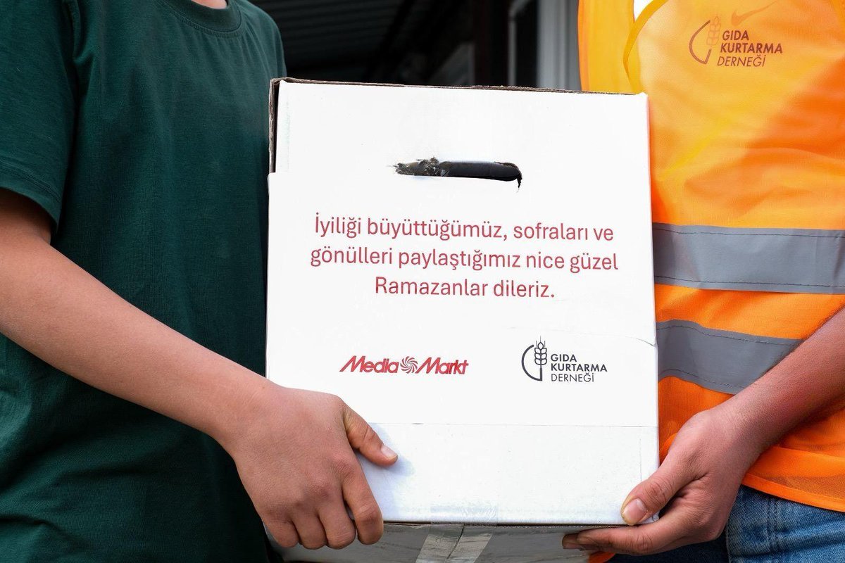 Ramazan ayında 22.000 öğünlük gıda kolisini MediaMarkt iş birliğiyle depremden etkilenen 30 farklı noktaya ulaştırdık. 🙌
Dayanışmayı büyüten herkese teşekkür ederiz. <a href="/mediamarkt_tr/">MediaMarkt Türkiye</a> #MediaMarkt
Nice Ramazanlara! 🌙