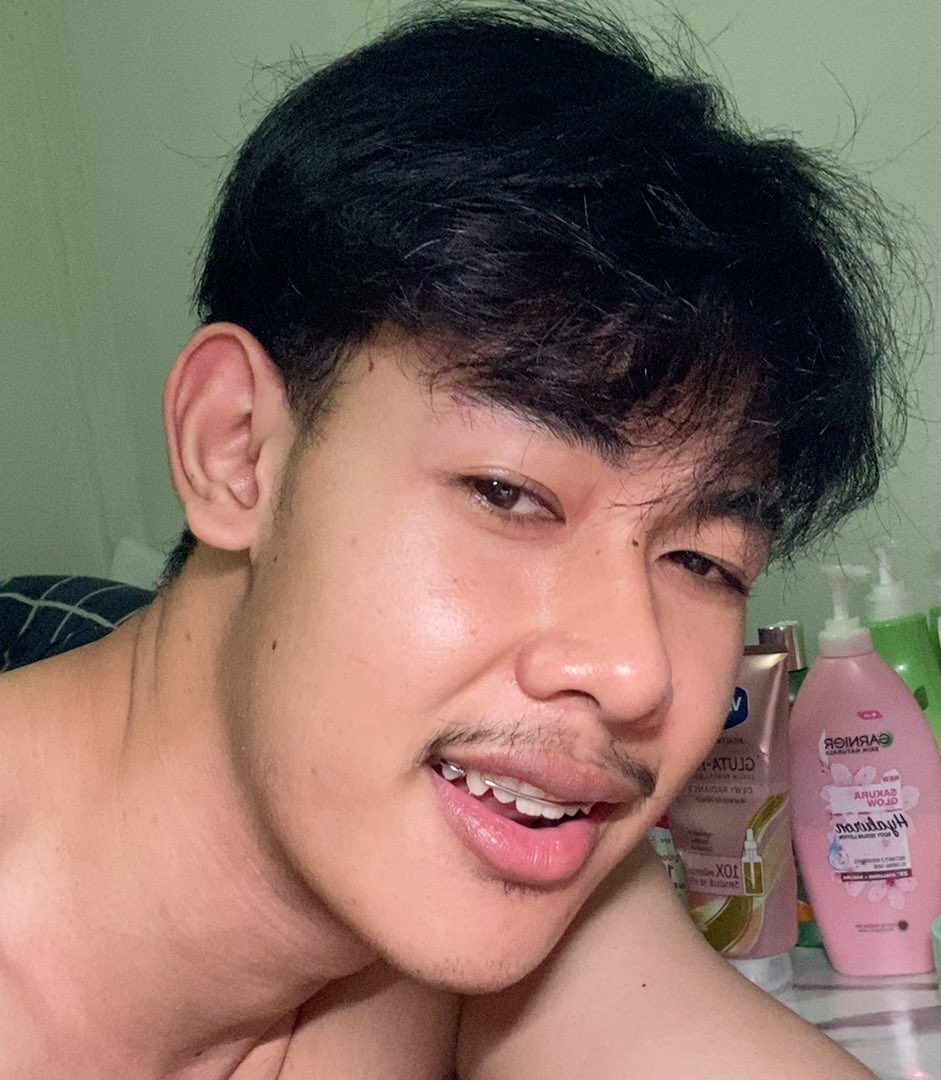 kaphmoo's tweet photo. 🥺🫧 https://t.co/j2R2g7qmC1