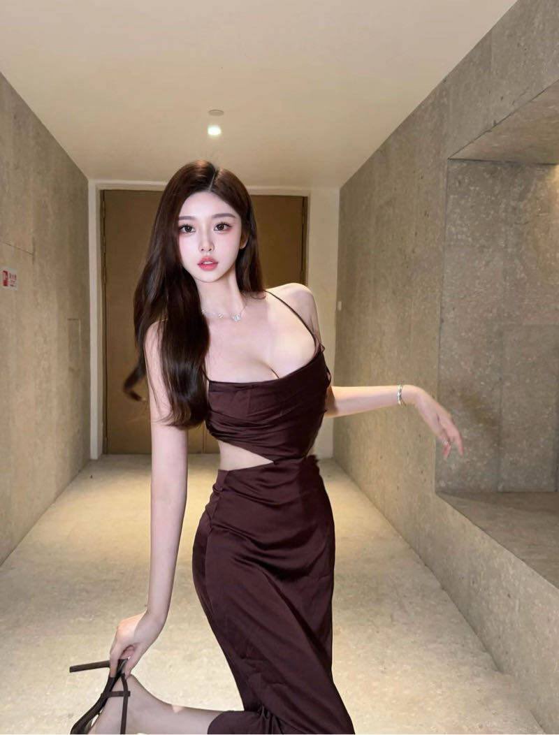 #深圳 
Weight：48kg  
Height:    170G
Date of birth：2005年  
江苏女孩  很白很白的奶油肌零毛孔
香港中文大学MBA商科👩‍🎓可验证
芭比大眼小蛮腰筷子腿
喜欢撒娇嗲声嗲气女友感十足

🛰️：QSJT68686
看照门槛🚪100（永久有效）备注zfb口令🧧添加➕
✈️：https://t.co/0lywYr8ZJr https://t.co/l8hDTOeizd