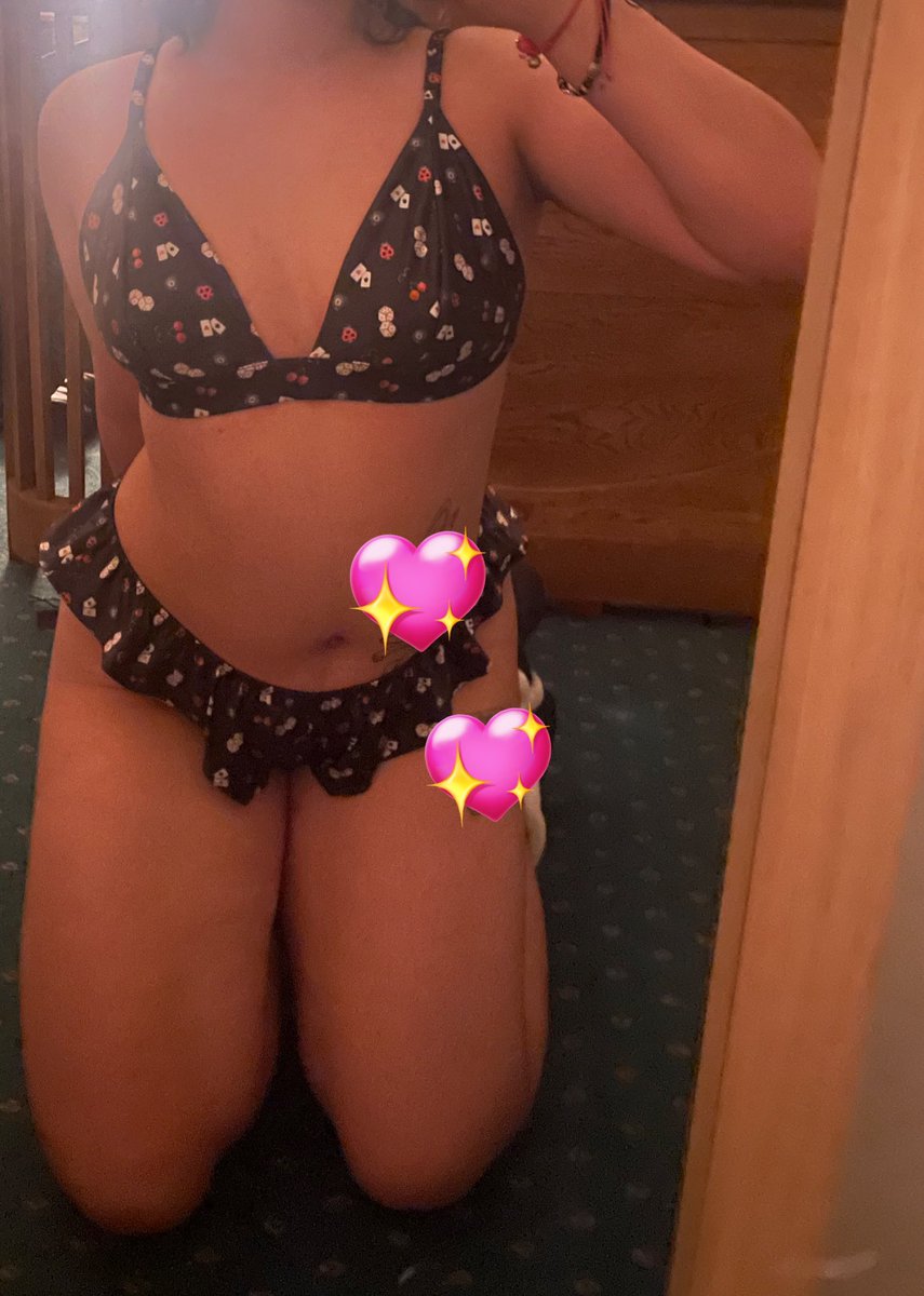 AyKbirh5QT5lilJ's tweet photo. Send me things to goon to pretty please💕
#nsfwtwt #lingerie #nsfwcontent #goonette #gooncontent #selling #trans #ftm #transporn https://t.co/Wy8cw7uRfa