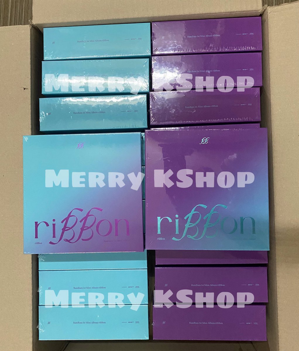 Merry_KShop's tweet photo. พร้อมส่ง อัลบั้ม #BamBam_riBBon

🎀อัลบั้มใหม่ ไม่แกะซีล Pandora Ver.
📍อัลบั้มละ 600 บาท
📍ค่าส่ง 50 บาท ซื้อ 2 บั้มส่งฟรี

#ตลาดนัดgot7 #ตลาดนัดอากาเซ #ตลาดนัดอากาเซ่ #บั้มgot7 #BamBam  #แบมแบม #ตลาดนัดเมนแบมแบม https://t.co/zVr0zzU3wQ
