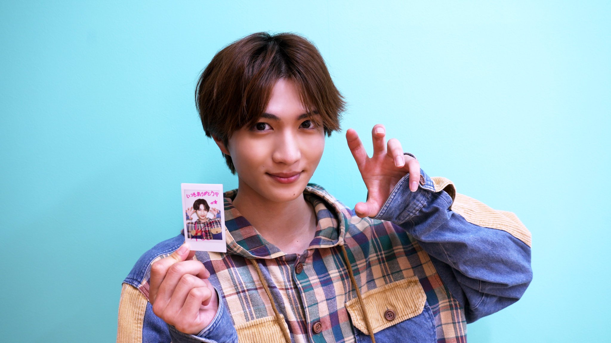 H*_様 仮面ライダーガヴ 知念英和 チェキ サイン H*_様 仮面ライダーガヴ 知念英和 チェキ サイン H*_様 仮面