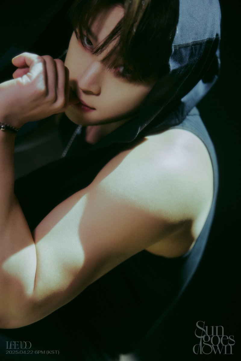 official_ONEUS's tweet photo. [#이도]

이도(ONEUS) SOLO SINGLE [Sun goes down]

📷 CONCEPT PHOTO #2 📷

2025.04.22 6PM (KST) RELEASE✔

#LEEDO #원어스 #ONEUS 
#SOLO_SINGLE #Sun_goes_down https://t.co/BZZld1Kzim
