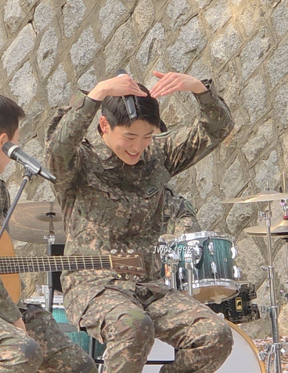 쩨이 tweet media