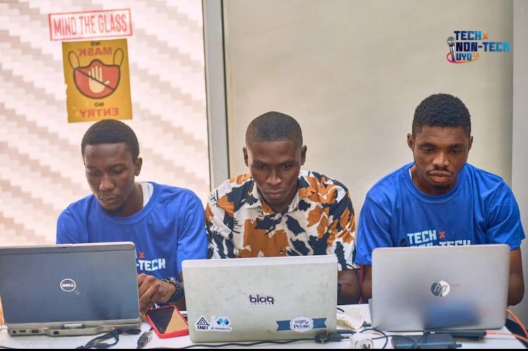 AmEmediong's tweet image. I had an amazing time volunteering with the media team at #TechXNonTech The event was inspiring, I had the opportunity to work behind the scenes to bring this event to life. networking with fellow media professionals Kudos to the host @sonsydarlin for pulling off an