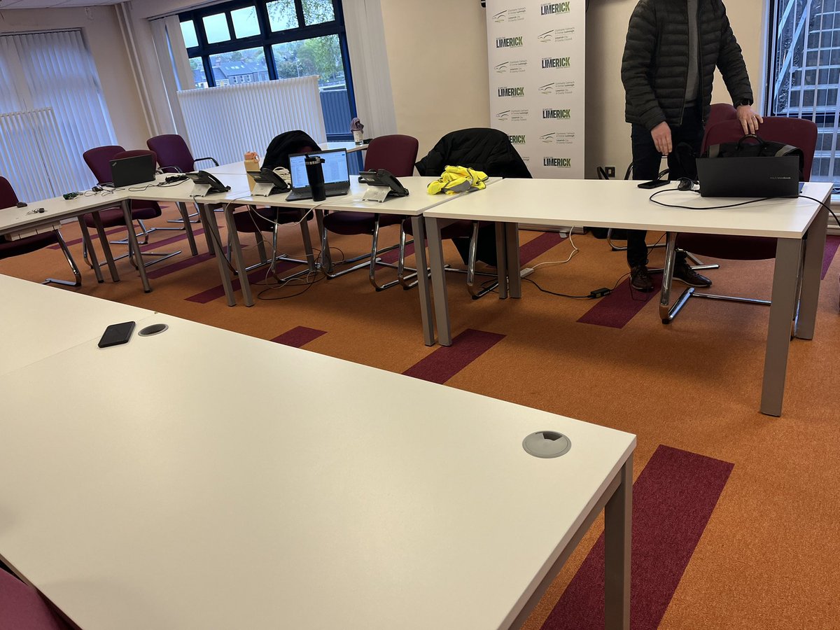 Full steam ahead at the Control Room <a href="/LimerickCouncil/">Limerick Council - Comhairle Luimnigh</a> for #TLC10 from 8.00 am this morning