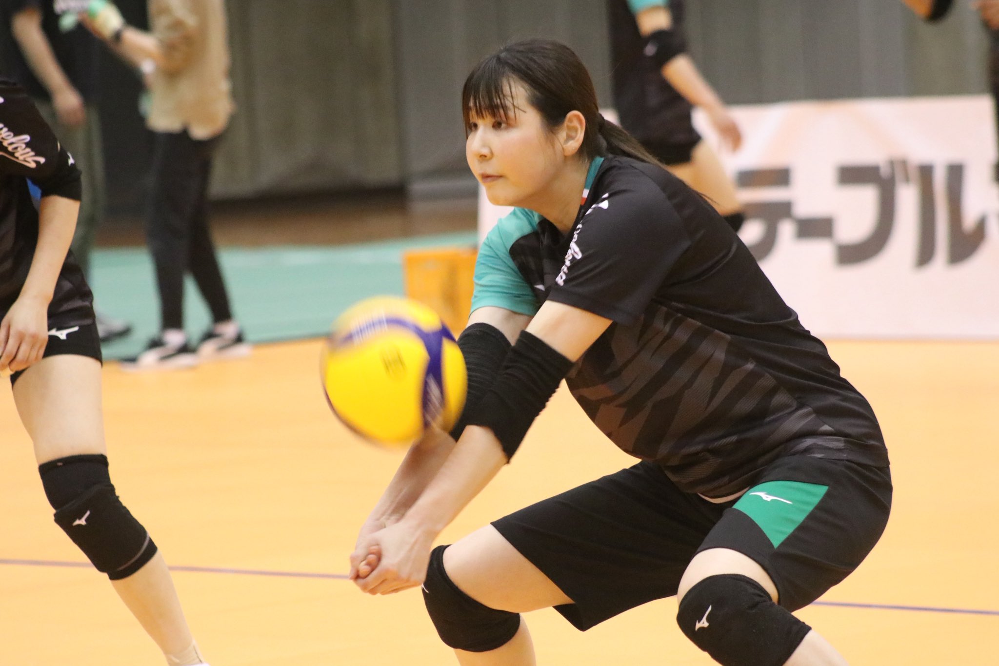 女子バレーボールチーム「大阪マーヴェラス」の応援グッズセット 女子バレーボールチーム「大阪マーヴェラス」の応援グッズセット