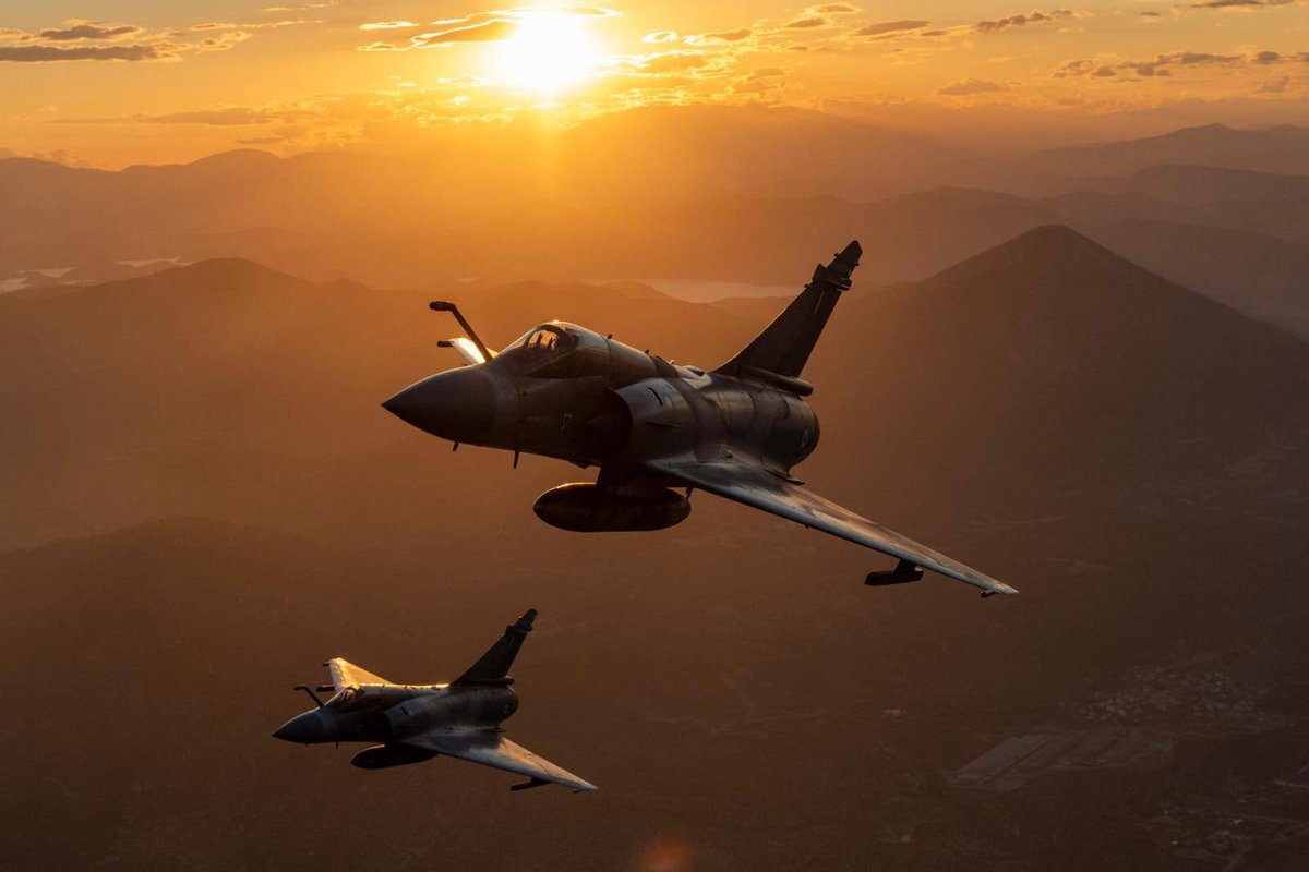 Defending Aegean Skies since 18/04/1988 🇬🇷 Hellenic Airforce #Dash_5 #Mirage2000_5