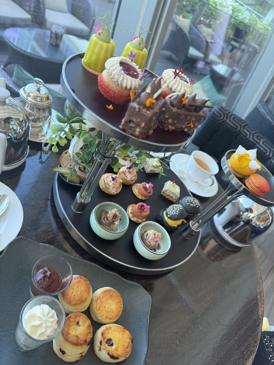 작지만 소중한 행복을 느끼는 순간. ^^