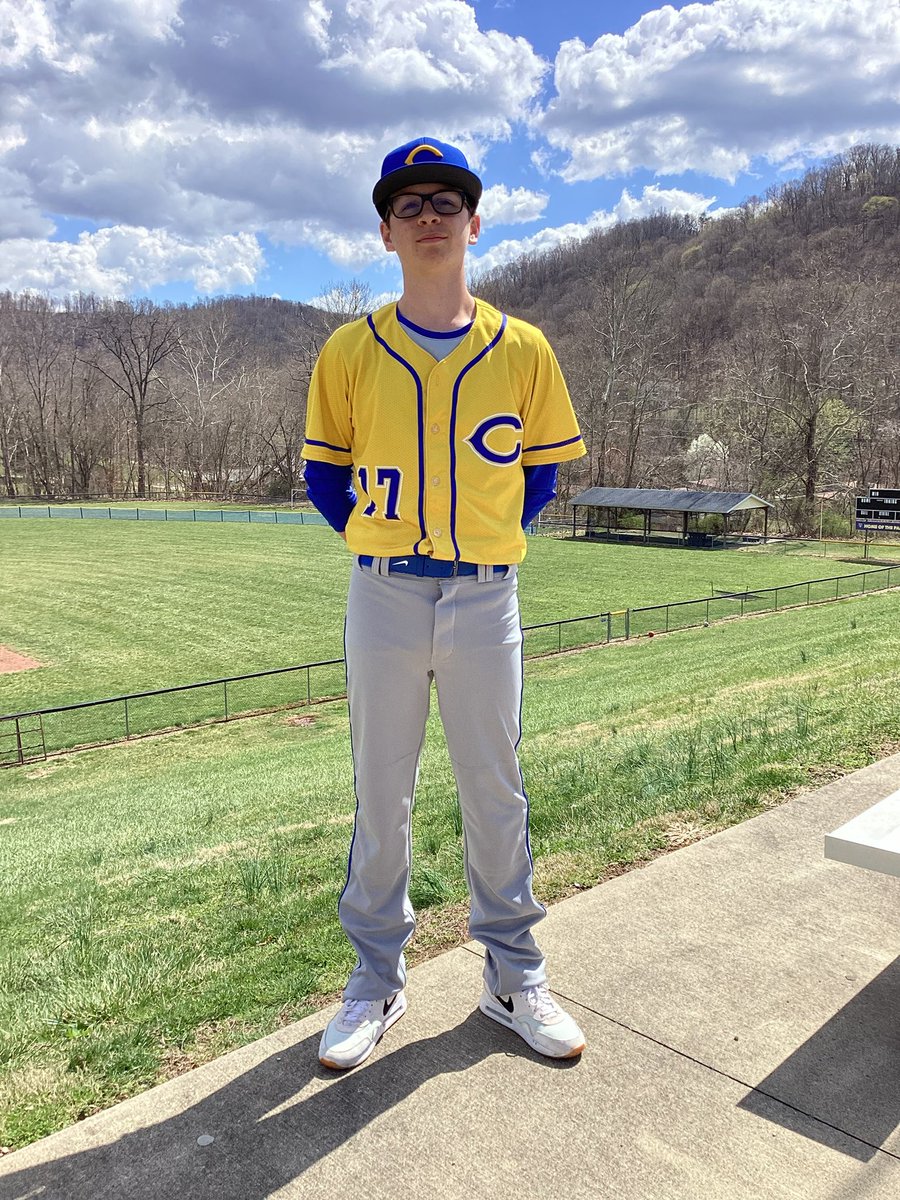 ClayHSBaseball's tweet photo. Shoutout to 2 unsung heroes from tonight’s win - Derick Oliver threw 3 scoreless innings in relief and bridged us to the win.

London Sinclair had 4 sacrifices - a successful 0-0 night that got things moving on the offensive side. 

Great work boys! https://t.co/gnynrz6Z6V