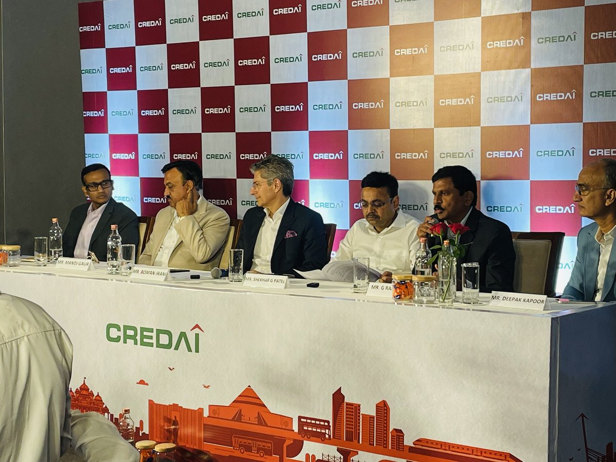 CREDAINational's tweet photo. Mr. Shekhar G Patel outlined his vision, key achievements, and goals for the future as he takes on the role of CREDAI President for the 2025-27 term.
#CREDAI #CREDAINational #ChangeofGuard2025 #TheBigShift #Ceremony #RealEstate https://t.co/Zg4Br5OylC