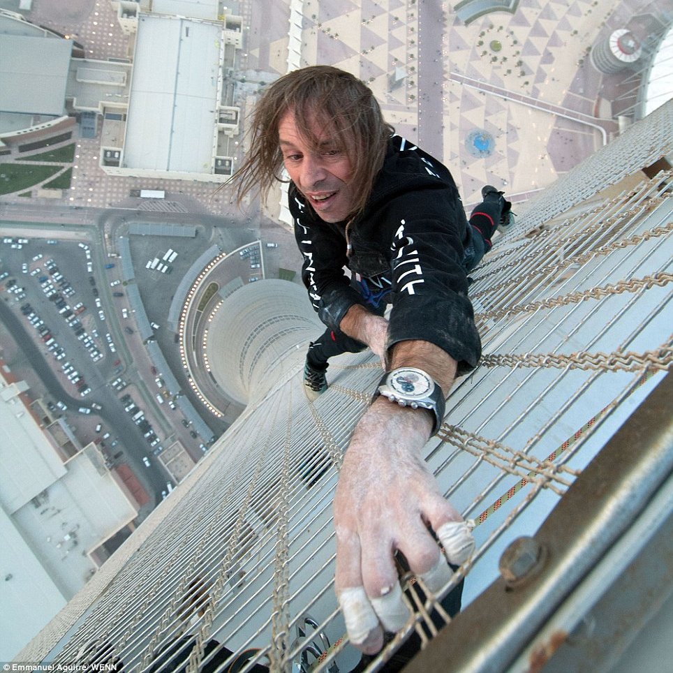 Este hilo te dejará sin palabras.🧵

No lo abras si tienes un Corazón Débil.

1. El francés Alain Robert, spider-man existe.