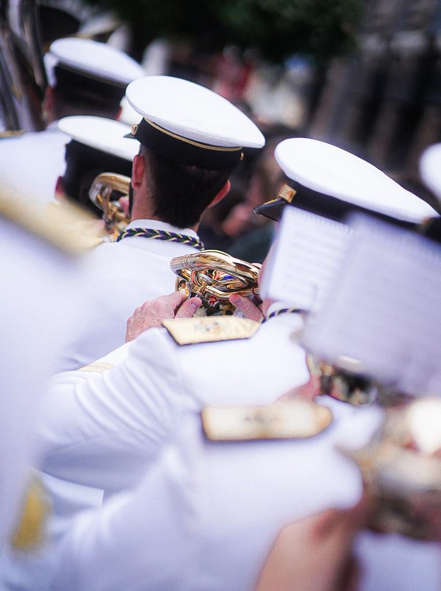 [09:15] El paso del Santísimo Cristo de las Tres Caídas en su llegada al Baratillo.

🎶 Yo soy la Verdad - Antonio Martínez
🎶 Y se hizo el Silencio… - Francisco Ortiz
🎶 La Amargura - Jorge Águila &amp; Isaac Gómez
🎶 A esta es - Manuel A. González
🎶 Caridad - Manuel A. González